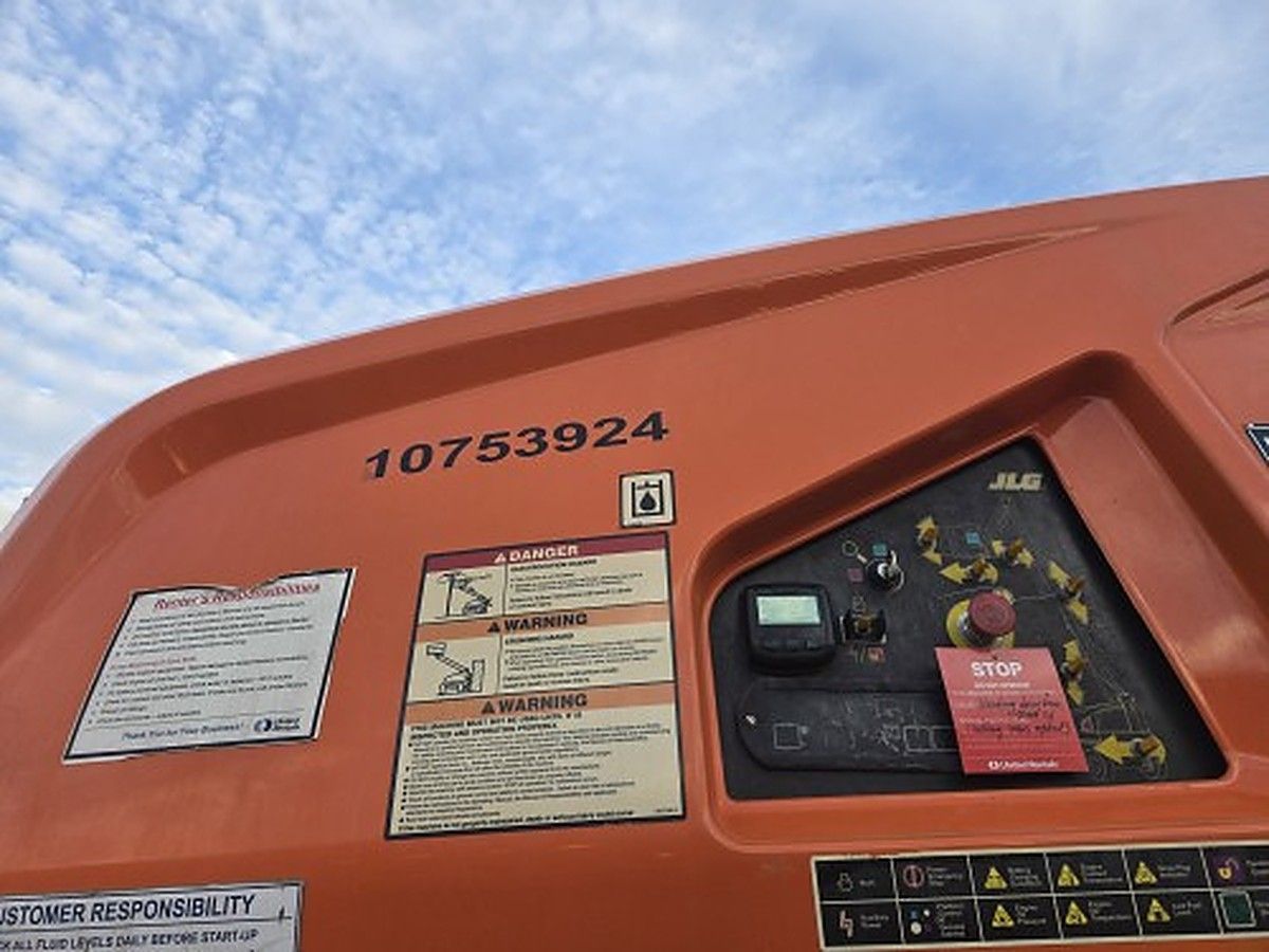 JLG 460SJ photo 6
