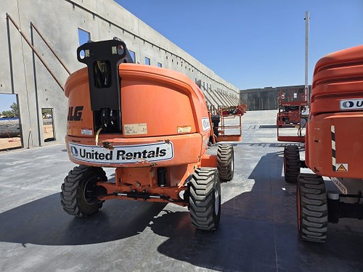 JLG 460SJ photo 9