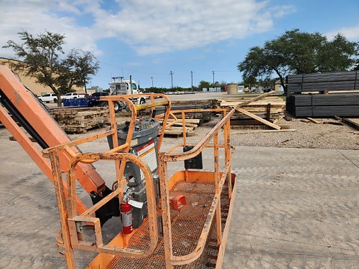 JLG 460SJ photo 3