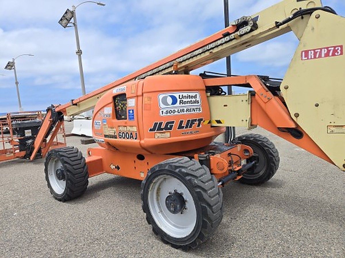 JLG 600AJ photo 4