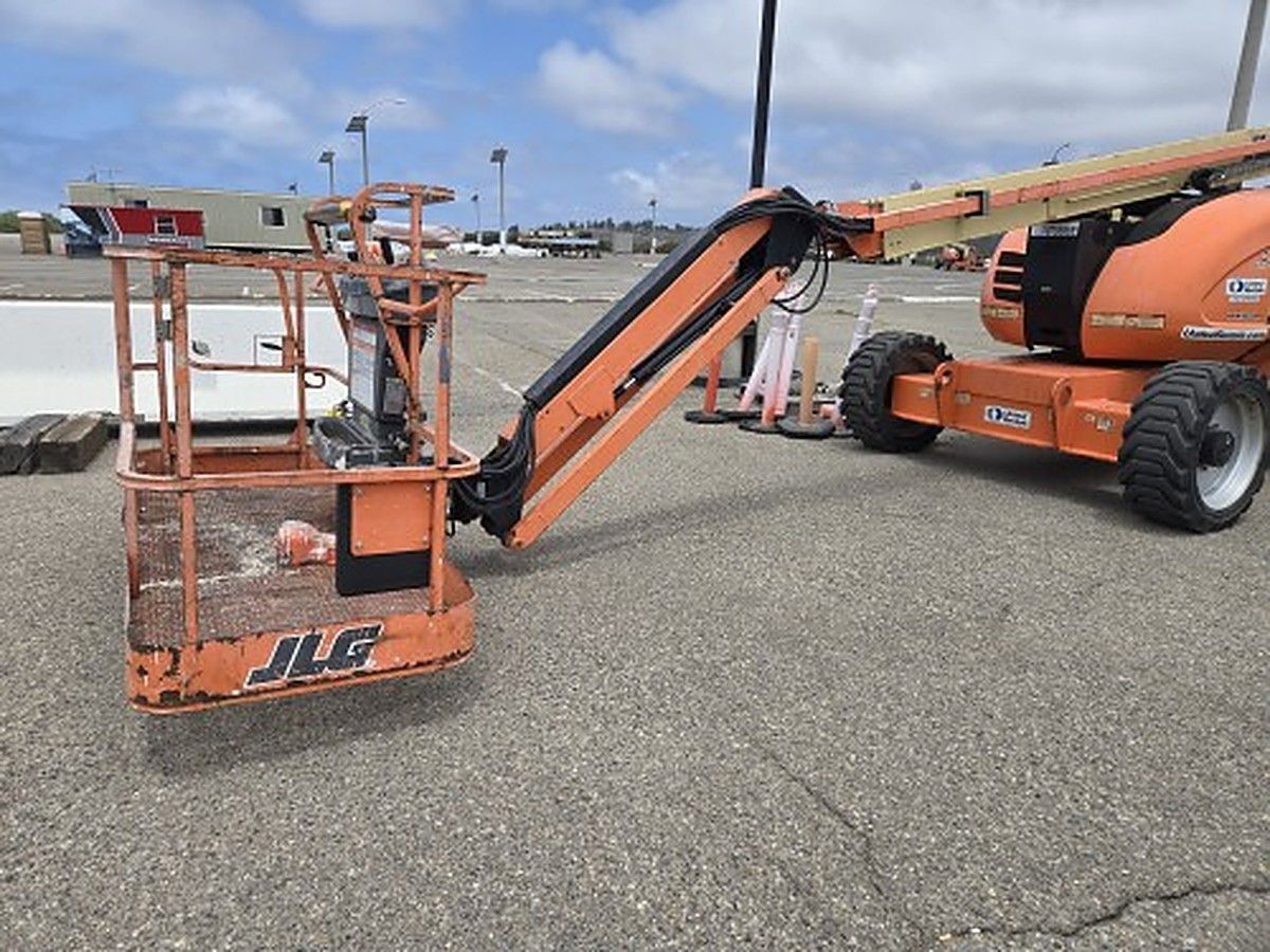 JLG 600AJ photo 6