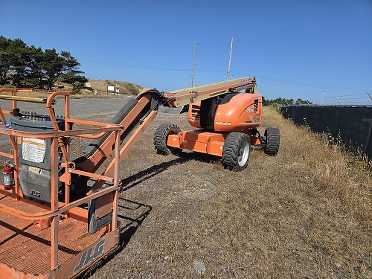 JLG 600AJ photo 9