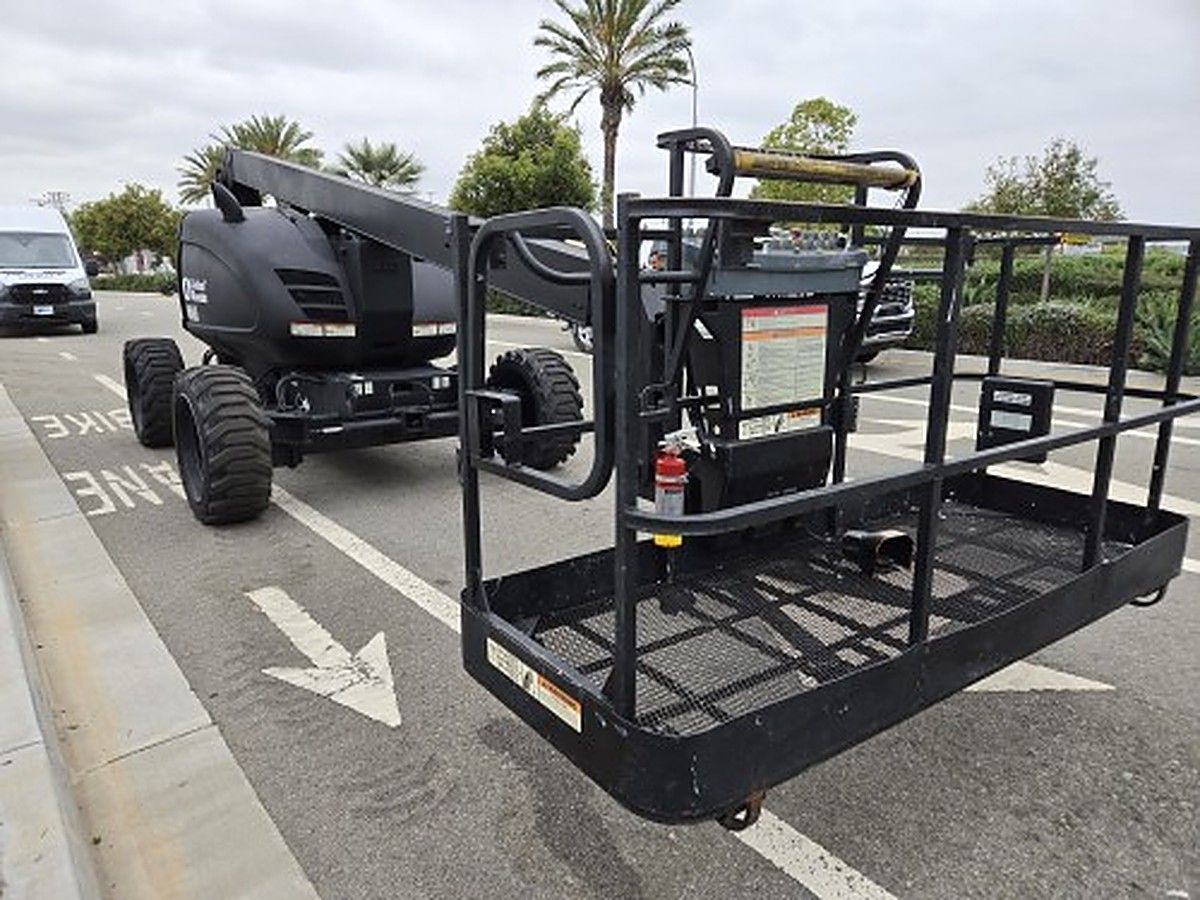 JLG 600AJ photo 4