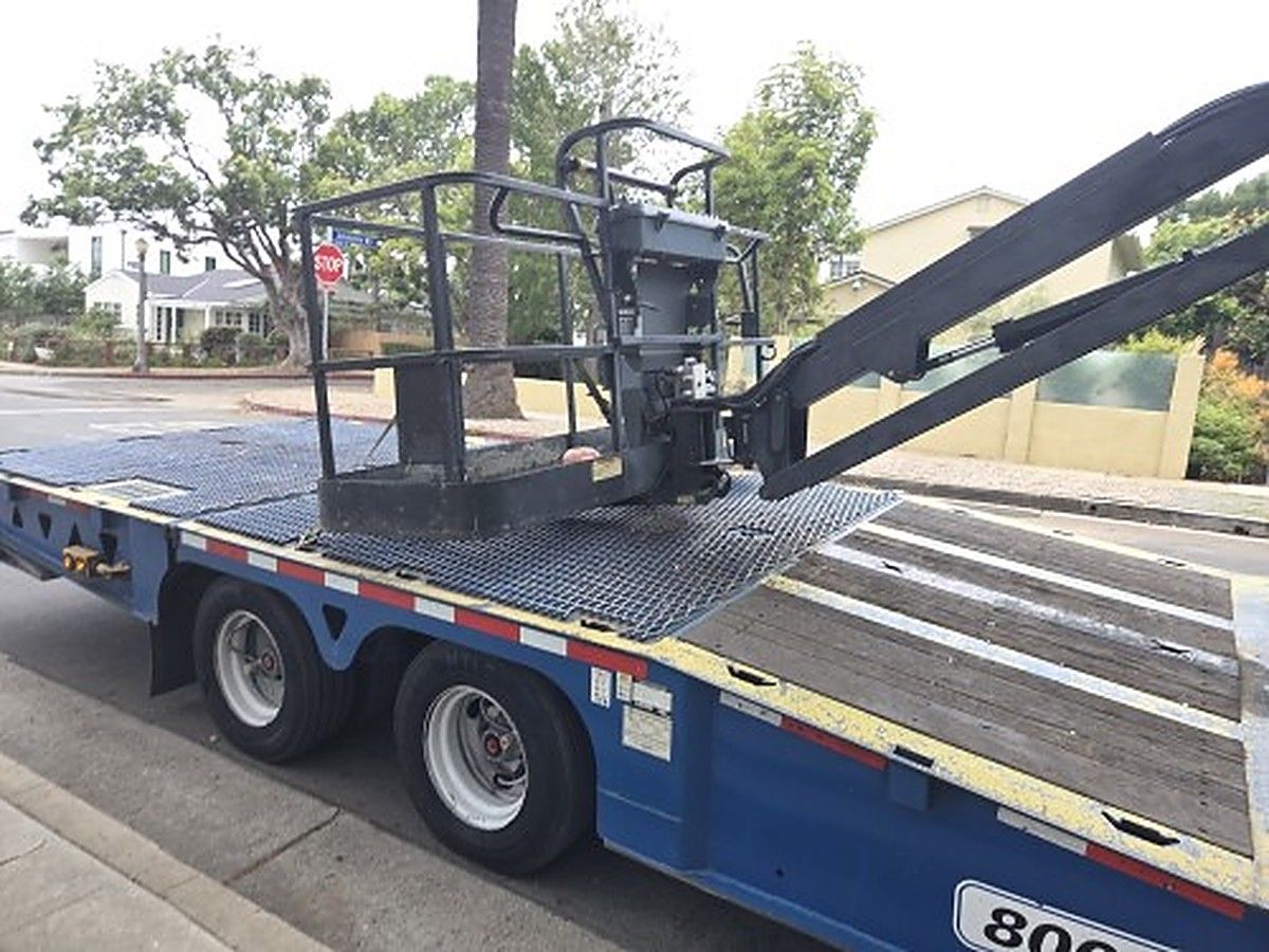 JLG 600AJ photo 3