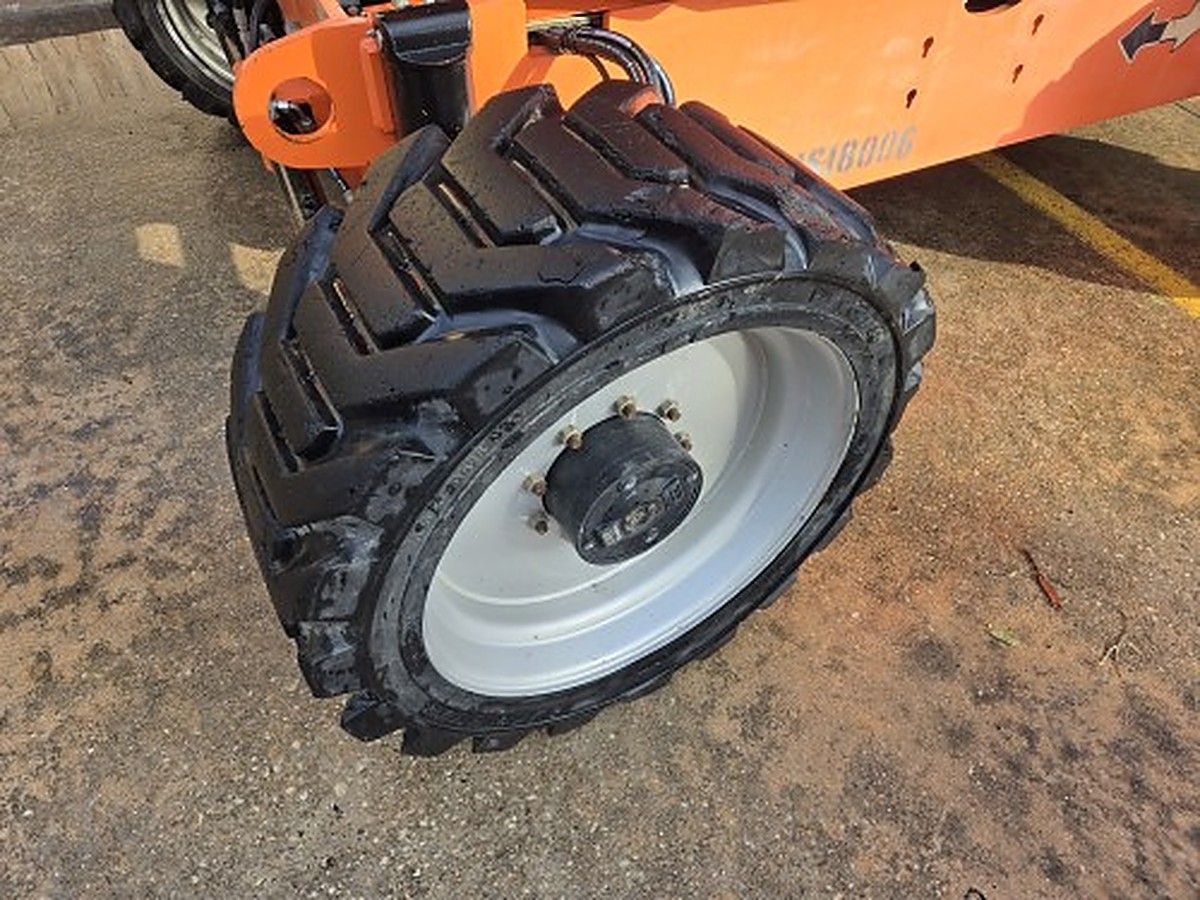 JLG 600AJ photo 16