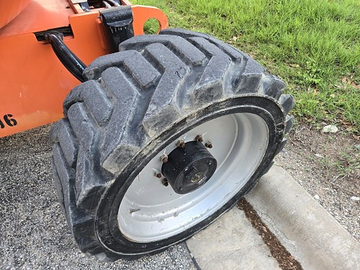 JLG 600AJ photo 10