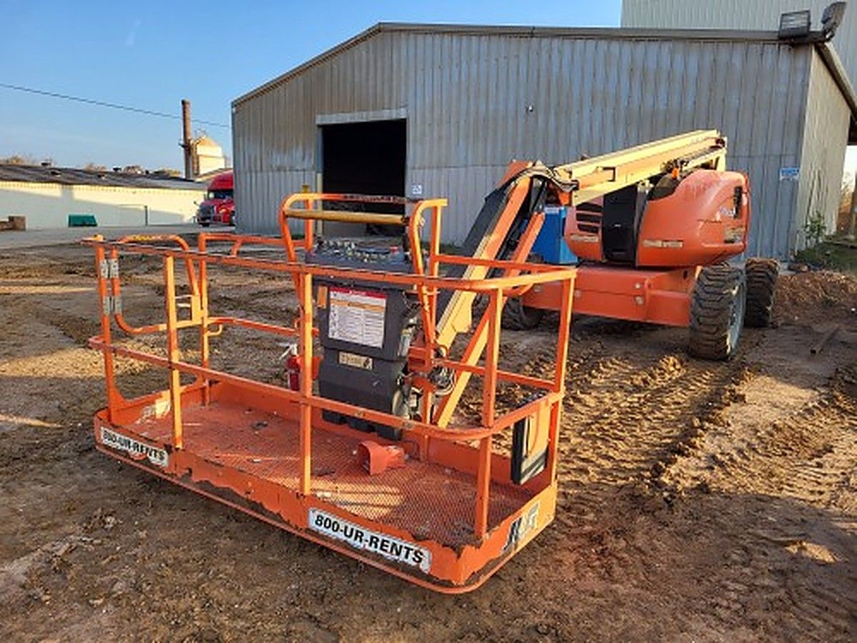 JLG 600AJ photo 3