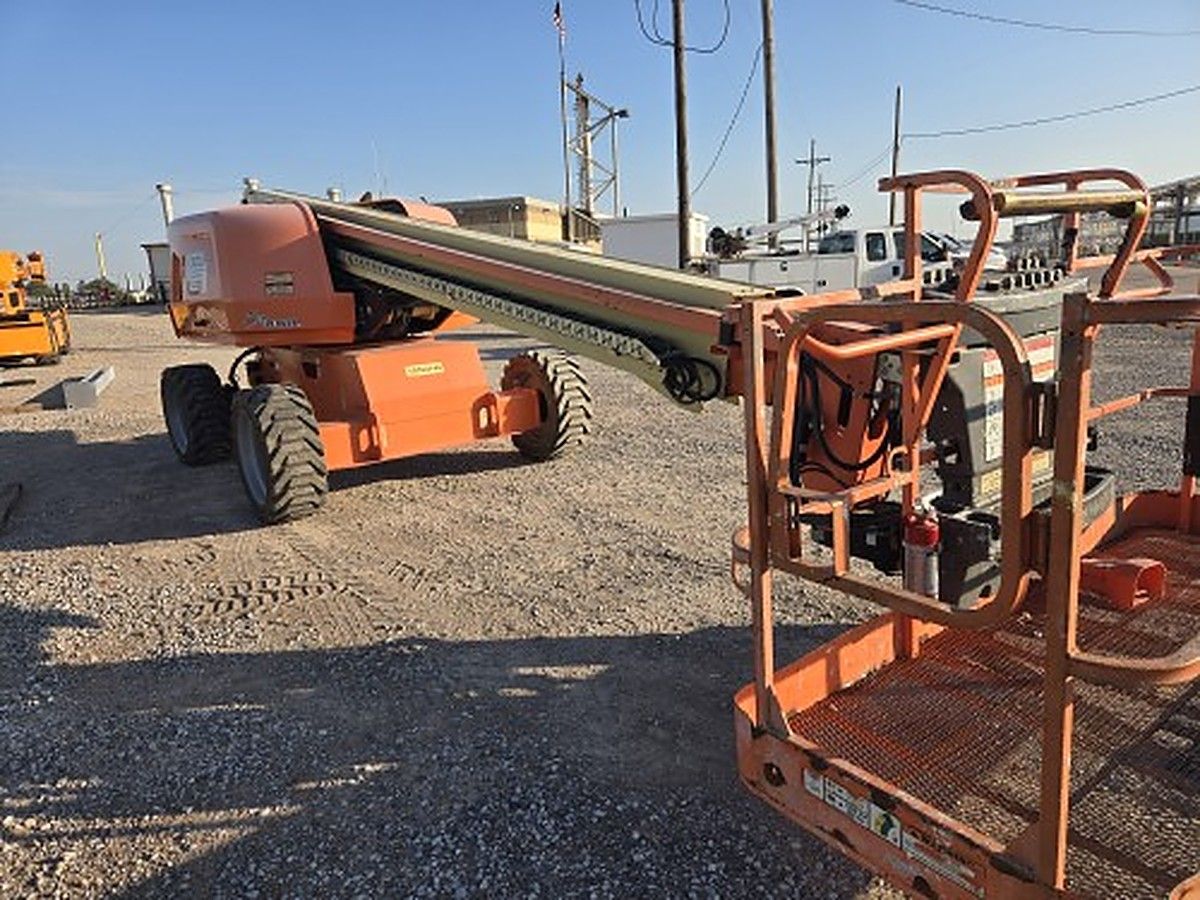 JLG 600S photo 2