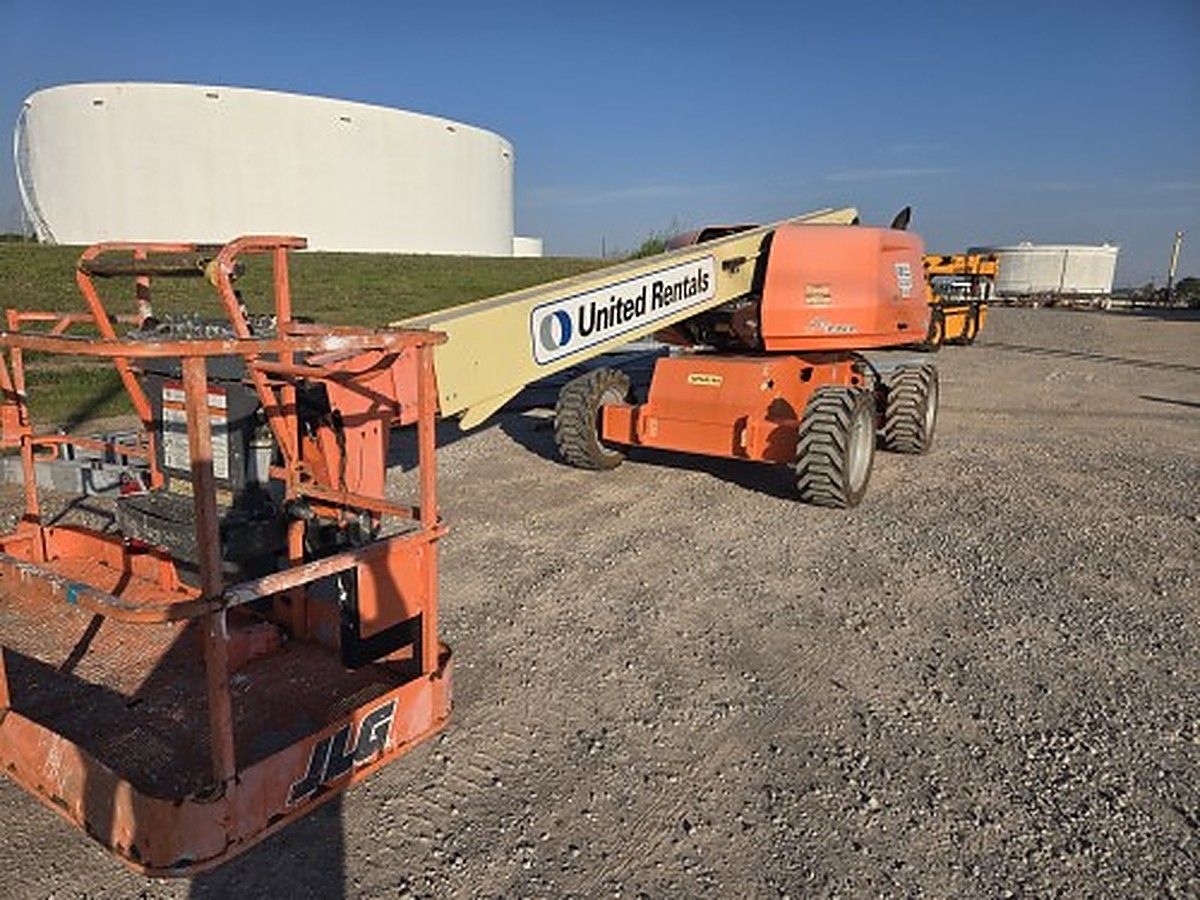JLG 600S photo 3