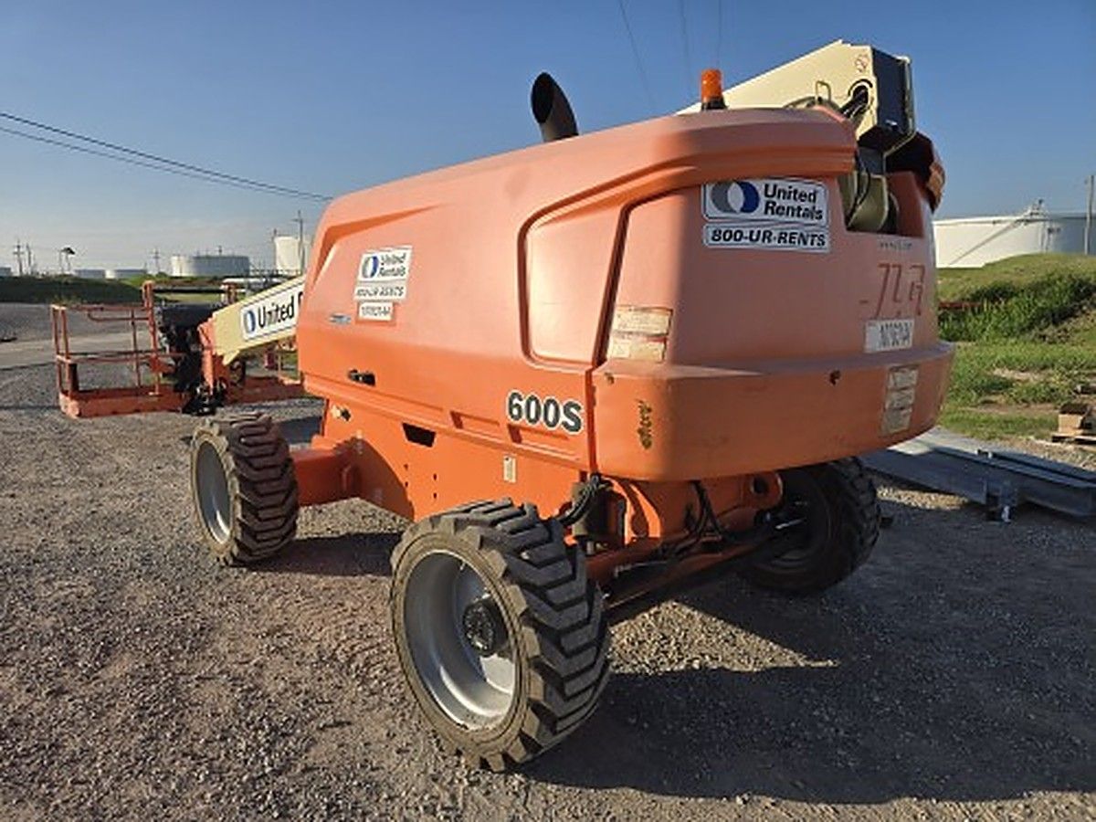 JLG 600S photo 4