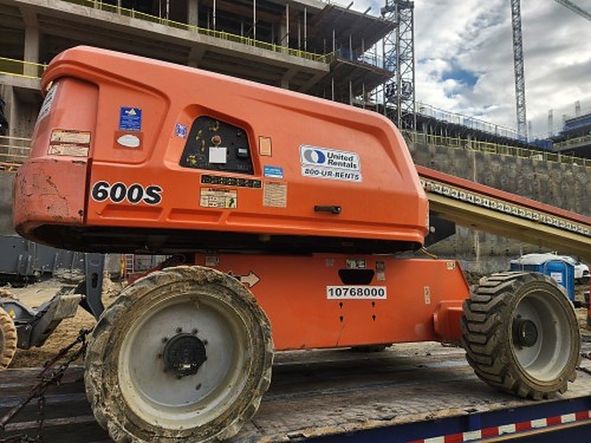JLG 600S photo 8