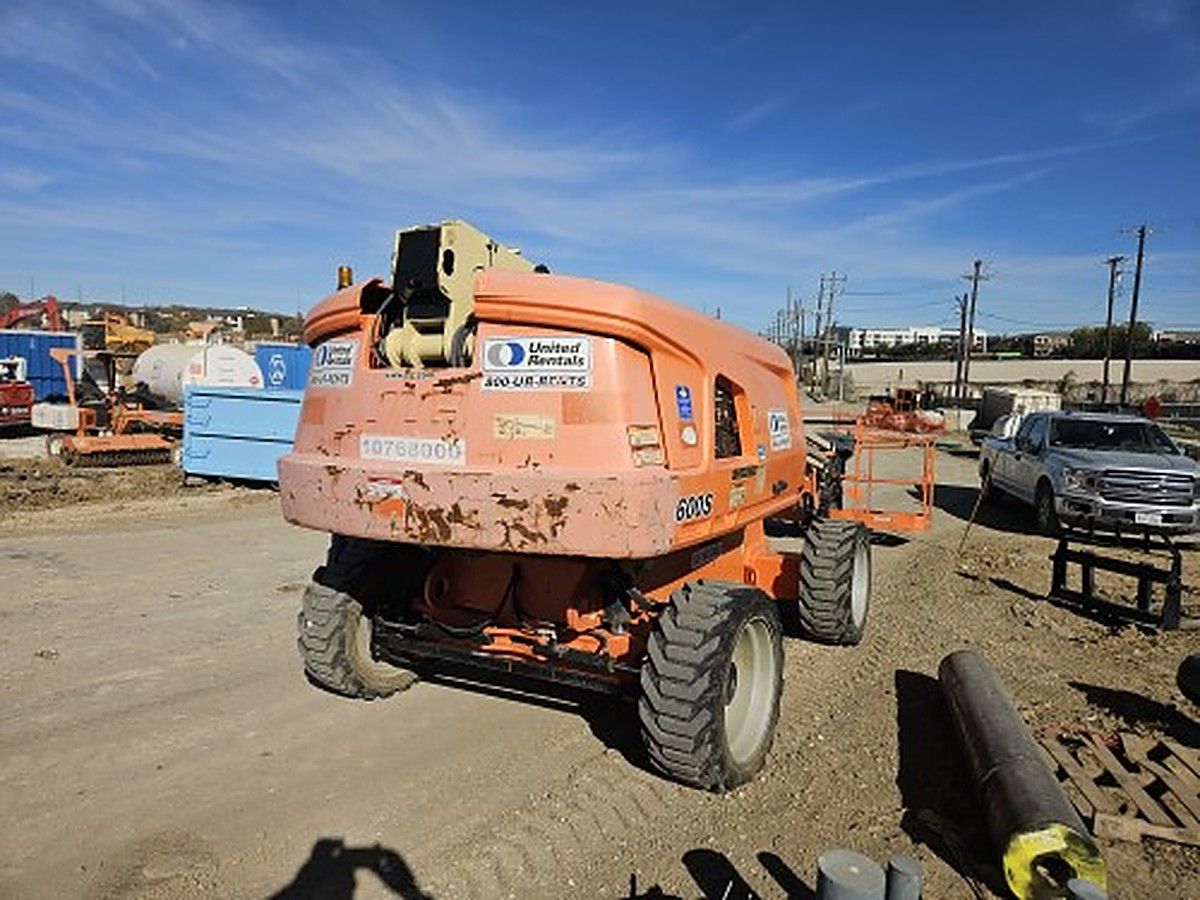 JLG 600S photo 9