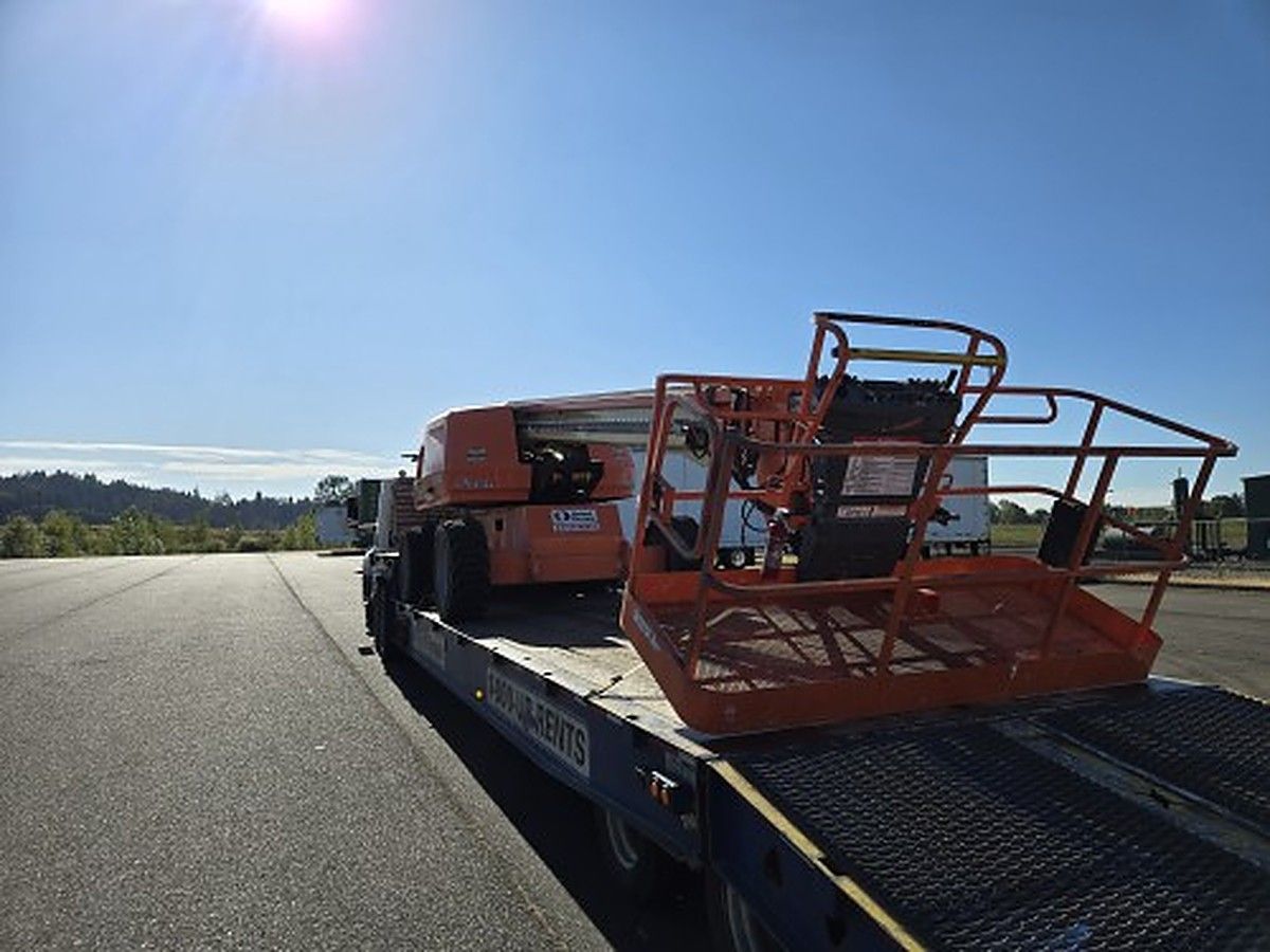 JLG 600S photo 2