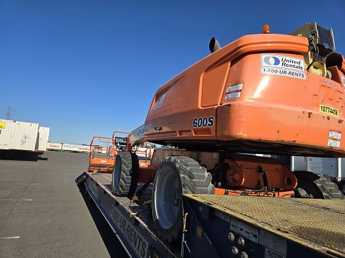 JLG 600S photo 8
