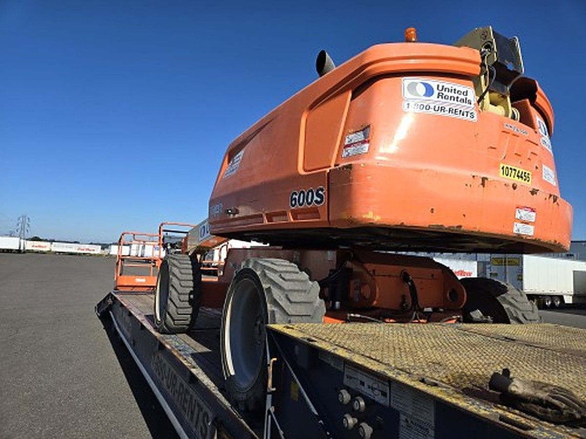 JLG 600S photo 9