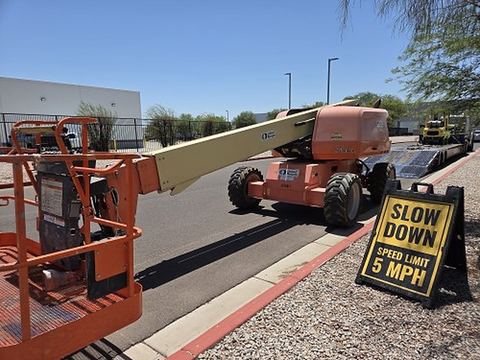 2018 JLG 600S Boom 60-64' Telescopic