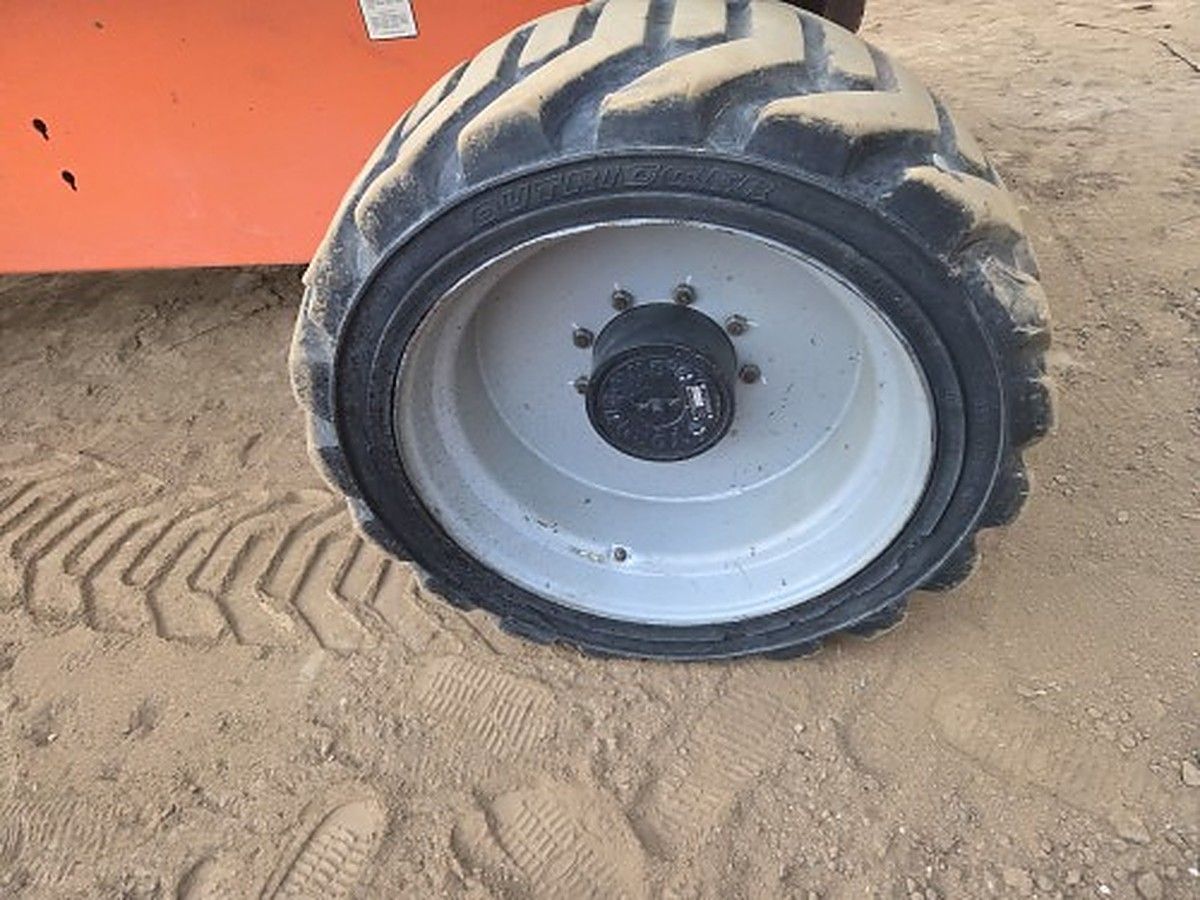 JLG 600S photo 7