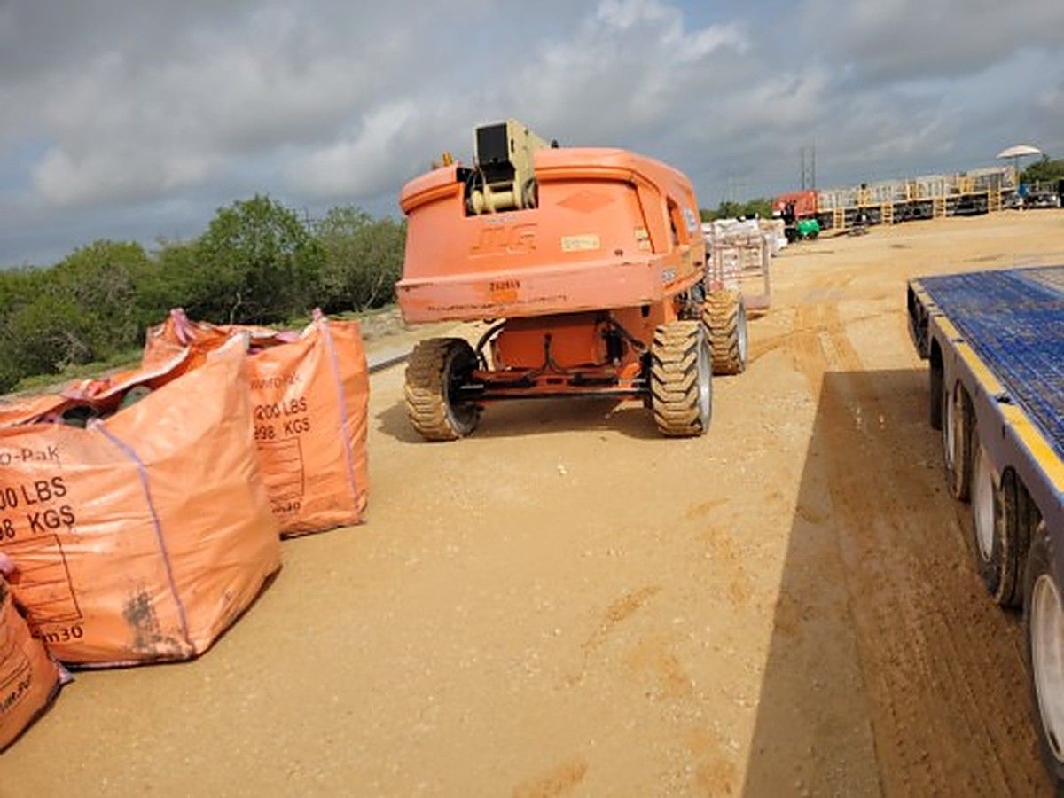 JLG 600S photo 4