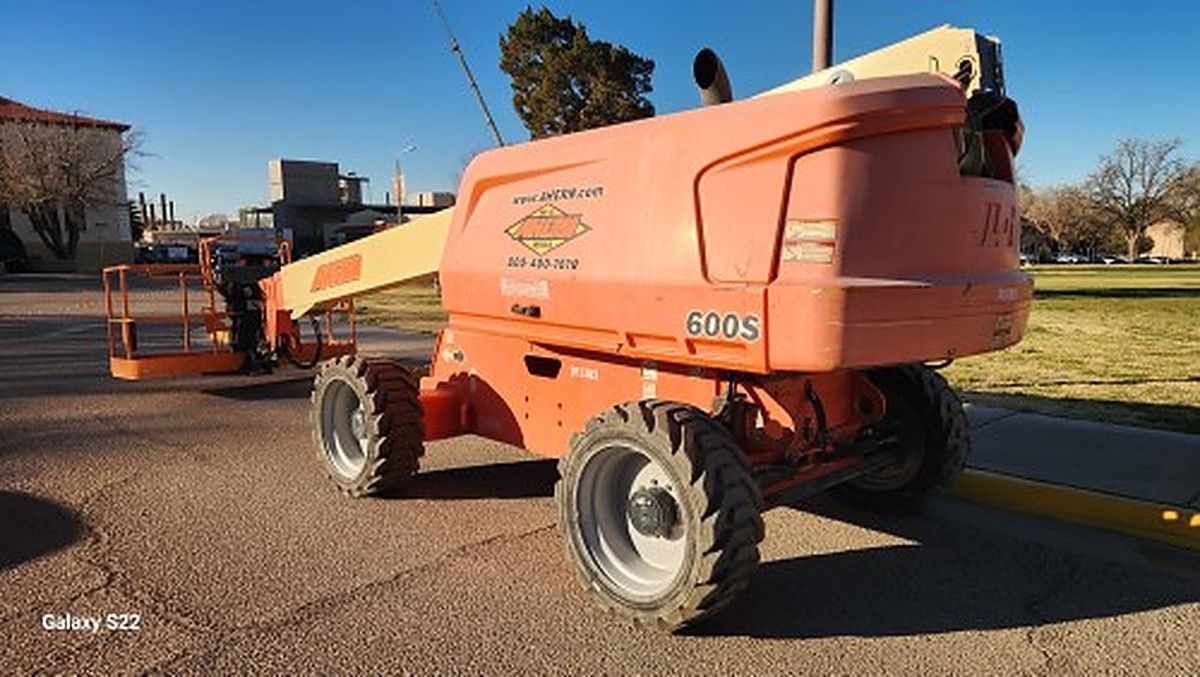 JLG 600S photo 5