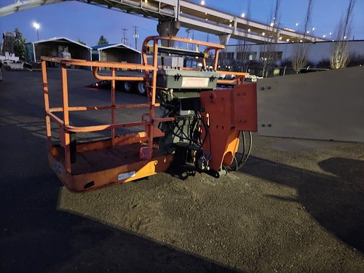 JLG 600S photo 12