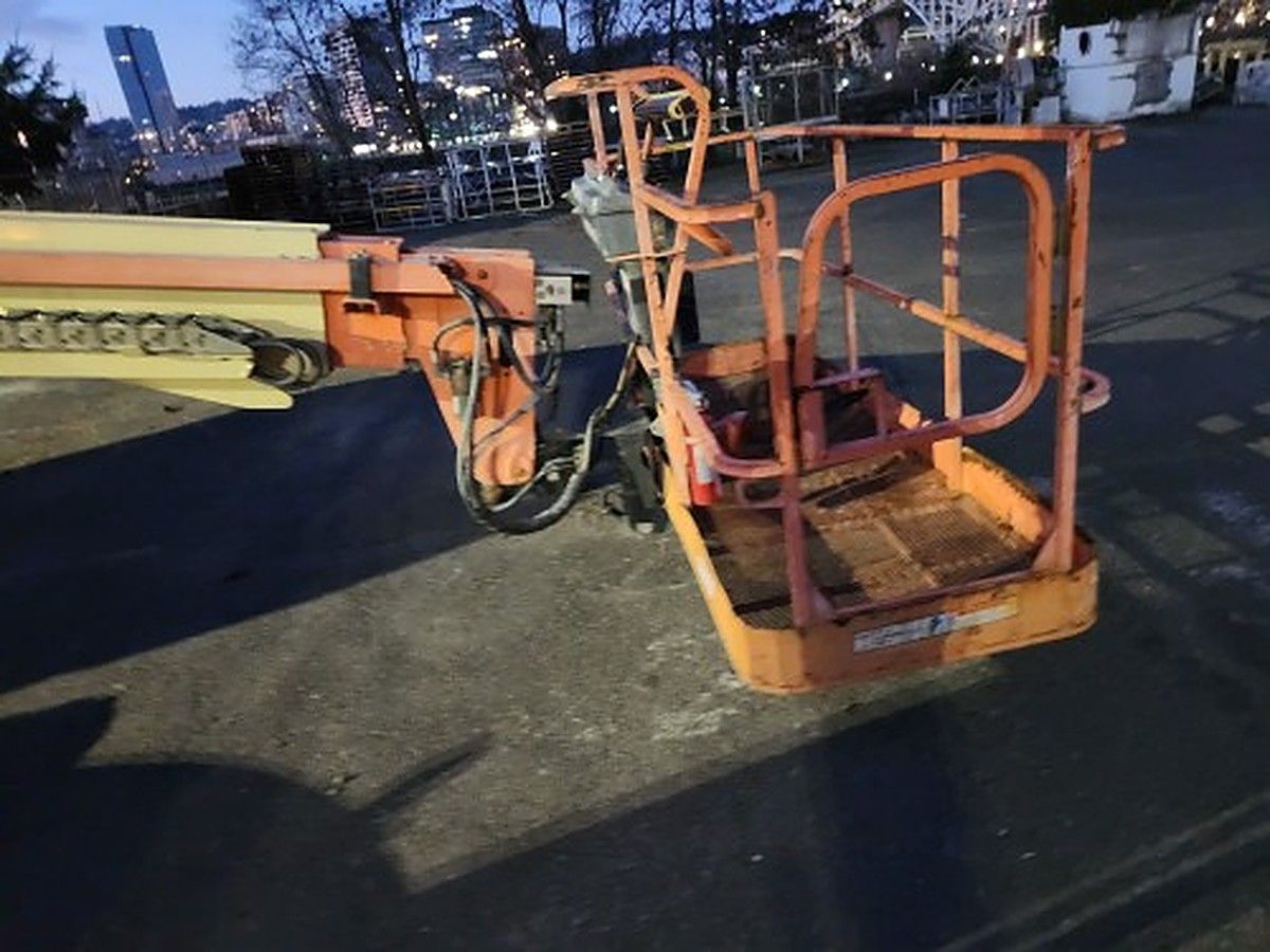 JLG 600S photo 14