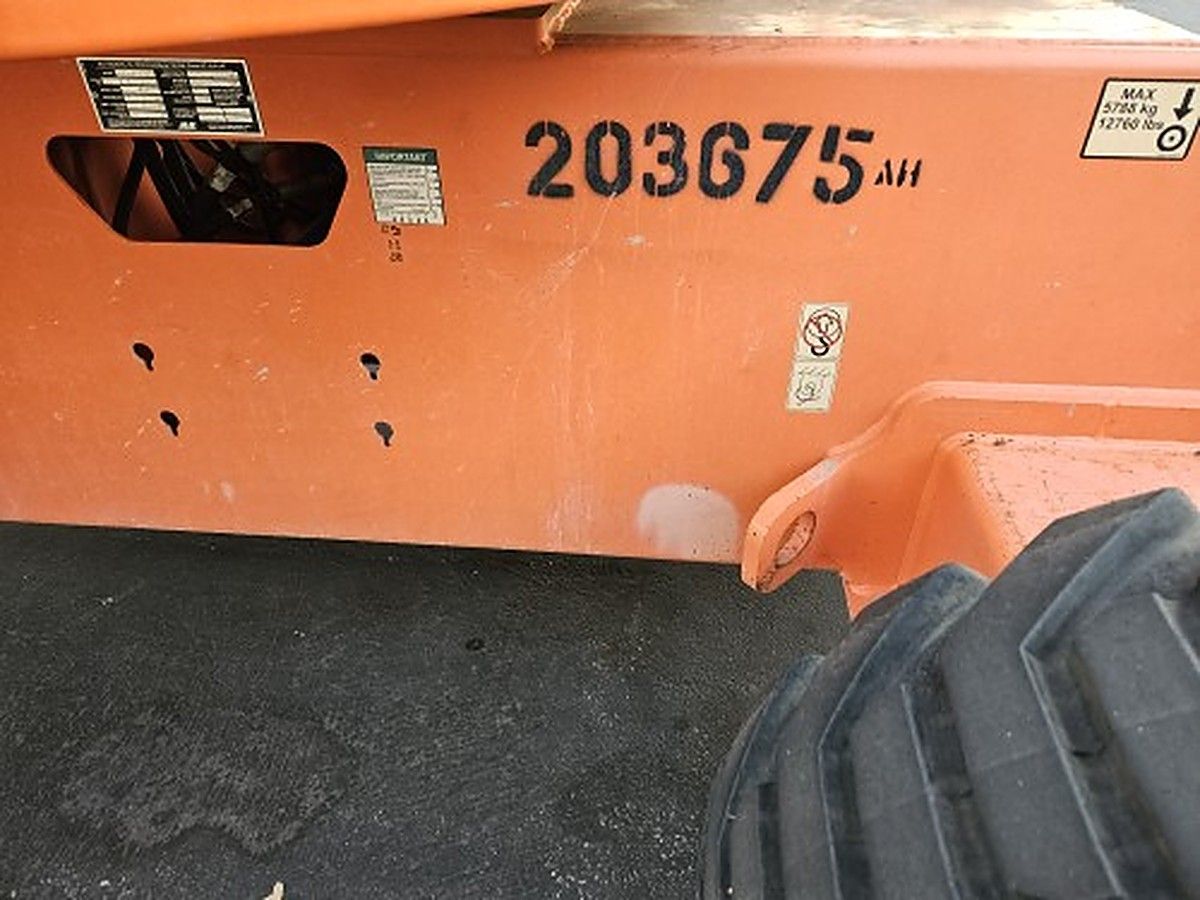 JLG 600S photo 3