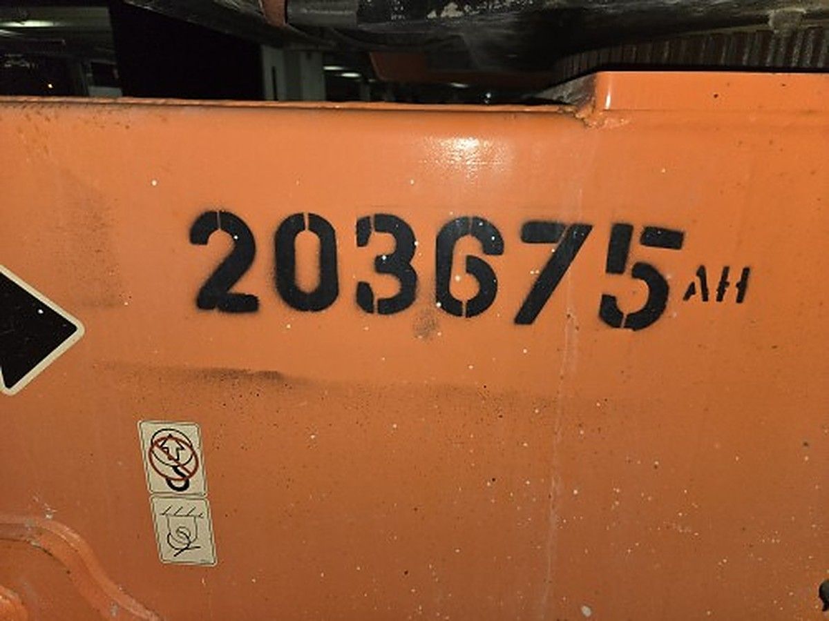 JLG 600S photo 7