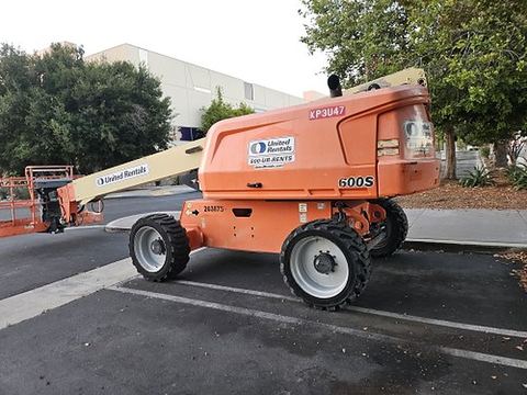 2018 JLG 600S Boom 60-64' Telescopic