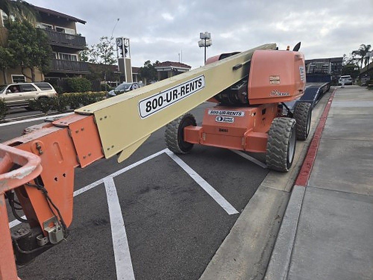 JLG 600S photo 2