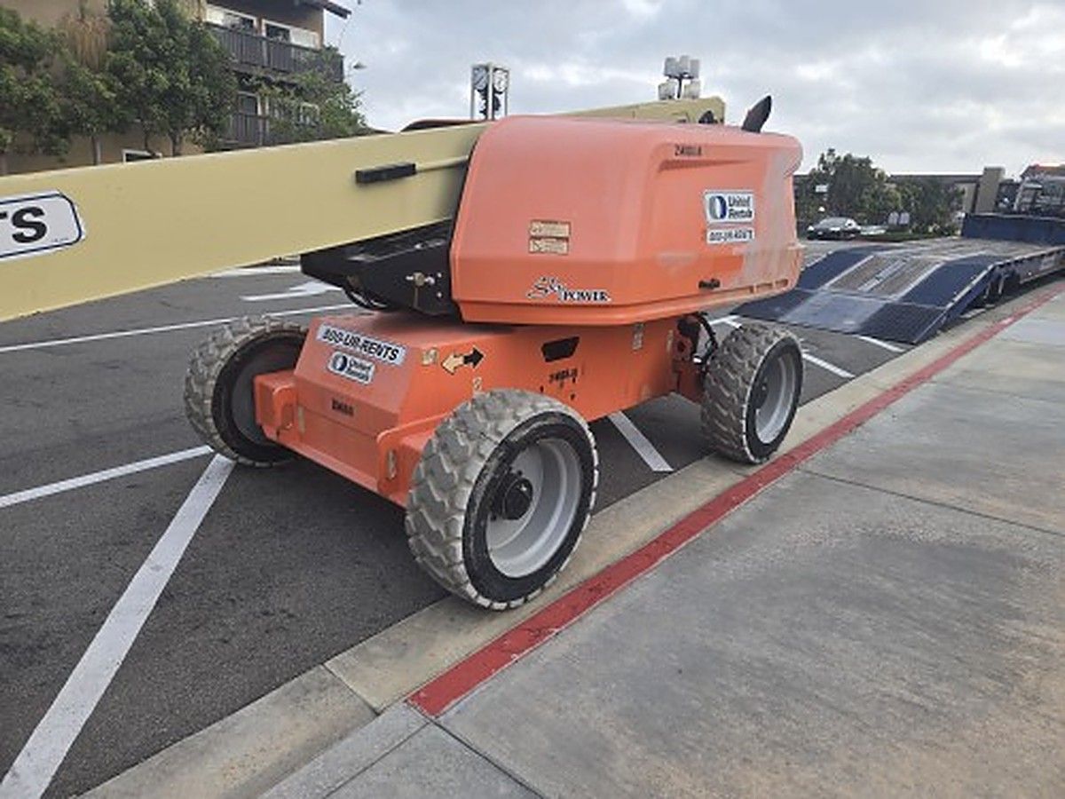 JLG 600S photo 3