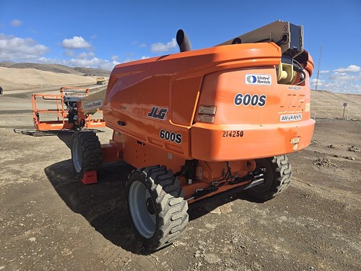 JLG 600S photo 3