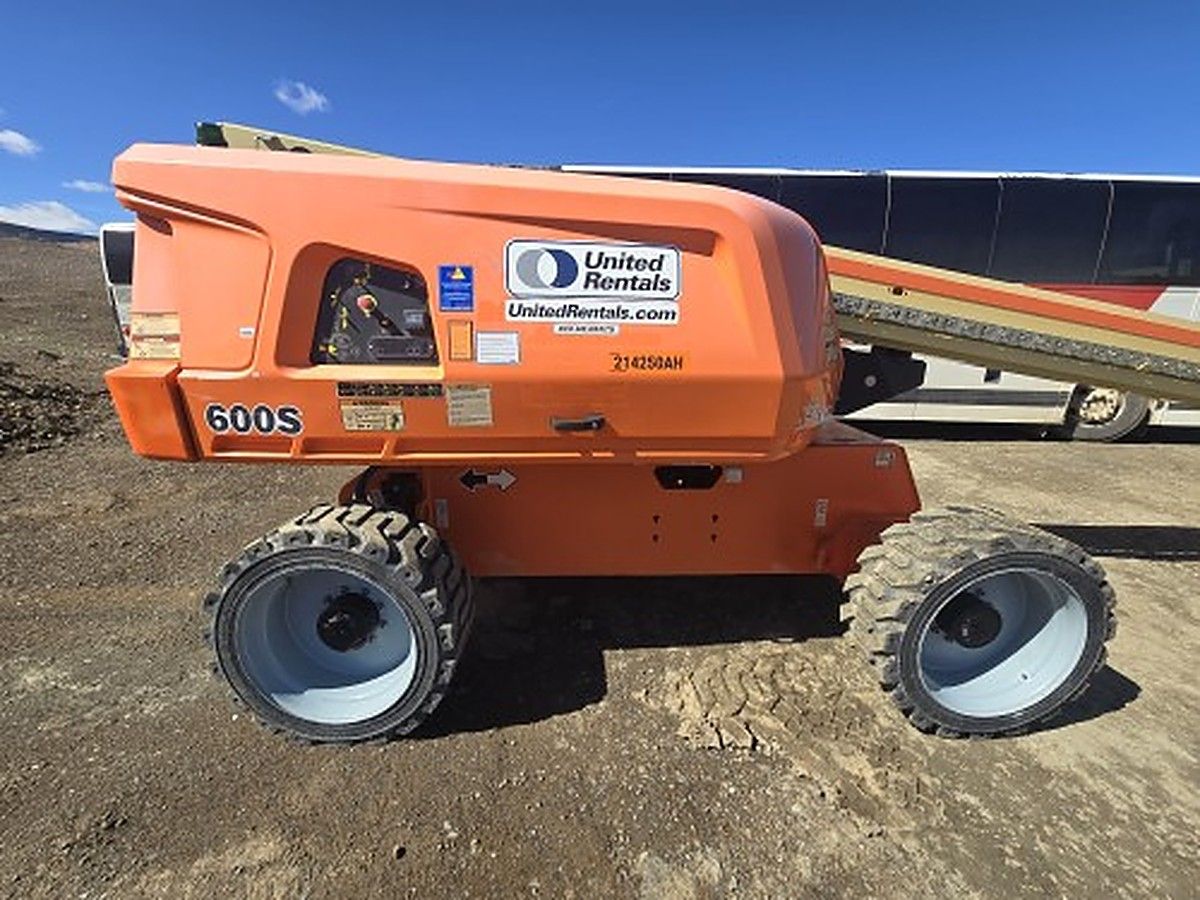 JLG 600S photo 7