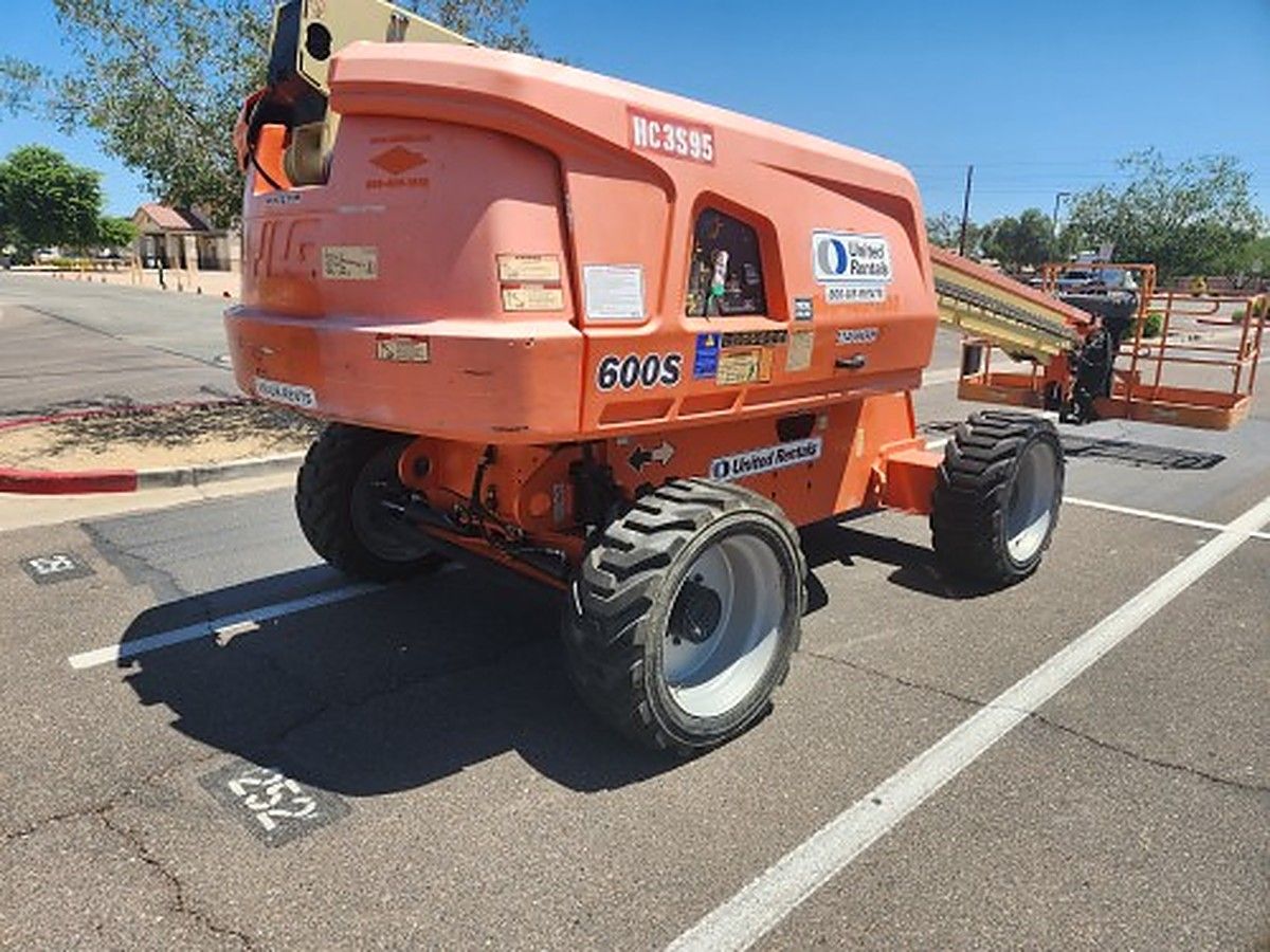 JLG 600S photo 7