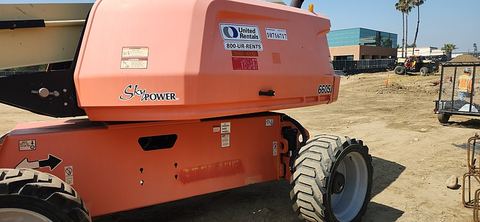 2018 JLG 660SJ Boom 65-70' Telescopic