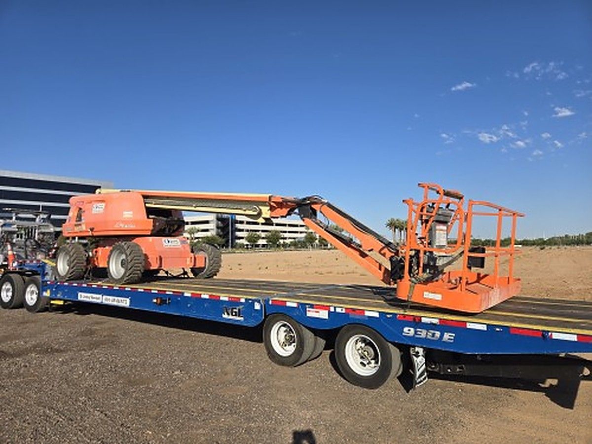 JLG 660SJ photo 12