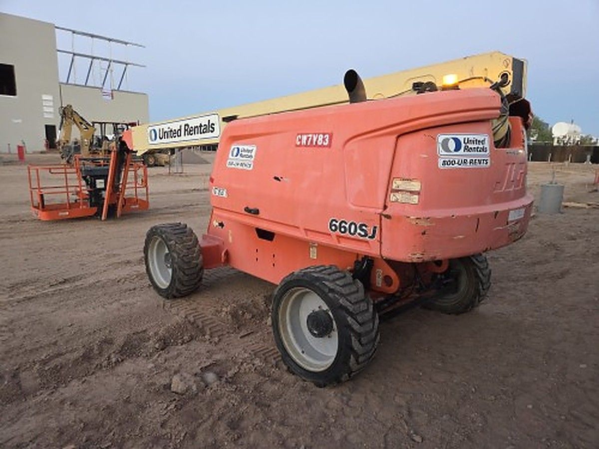 JLG 660SJ photo 3