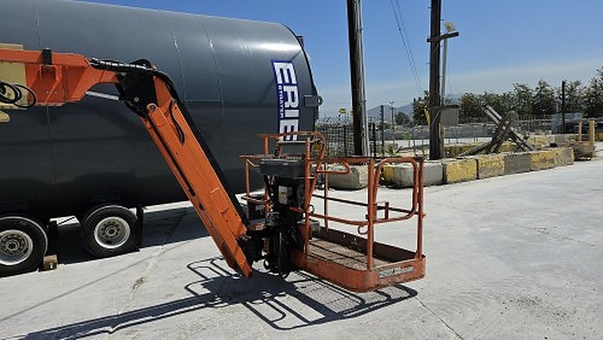 JLG 660SJ photo 3