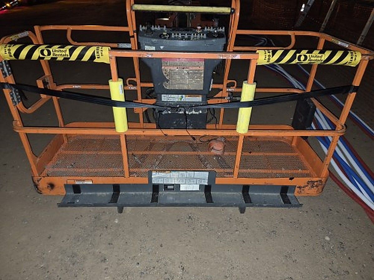 JLG 660SJ photo 3