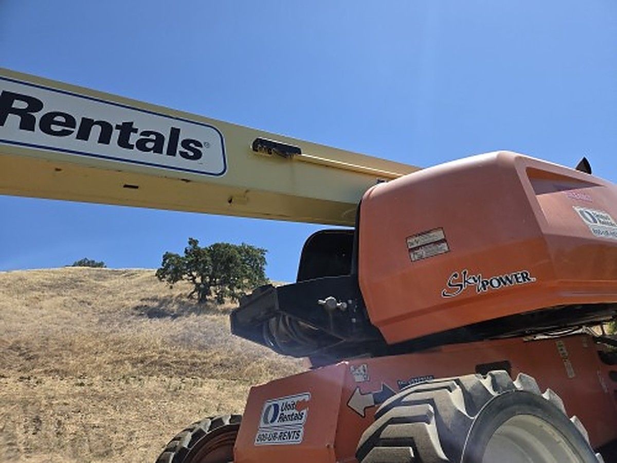 JLG 660SJ photo 2