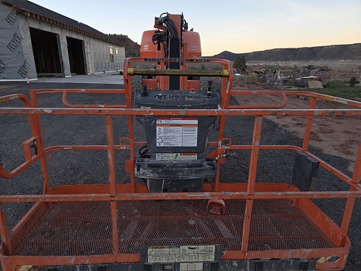 JLG 660SJ photo 5