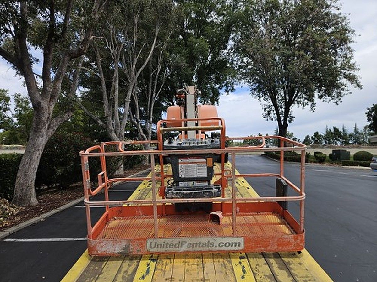 JLG 660SJ photo 5