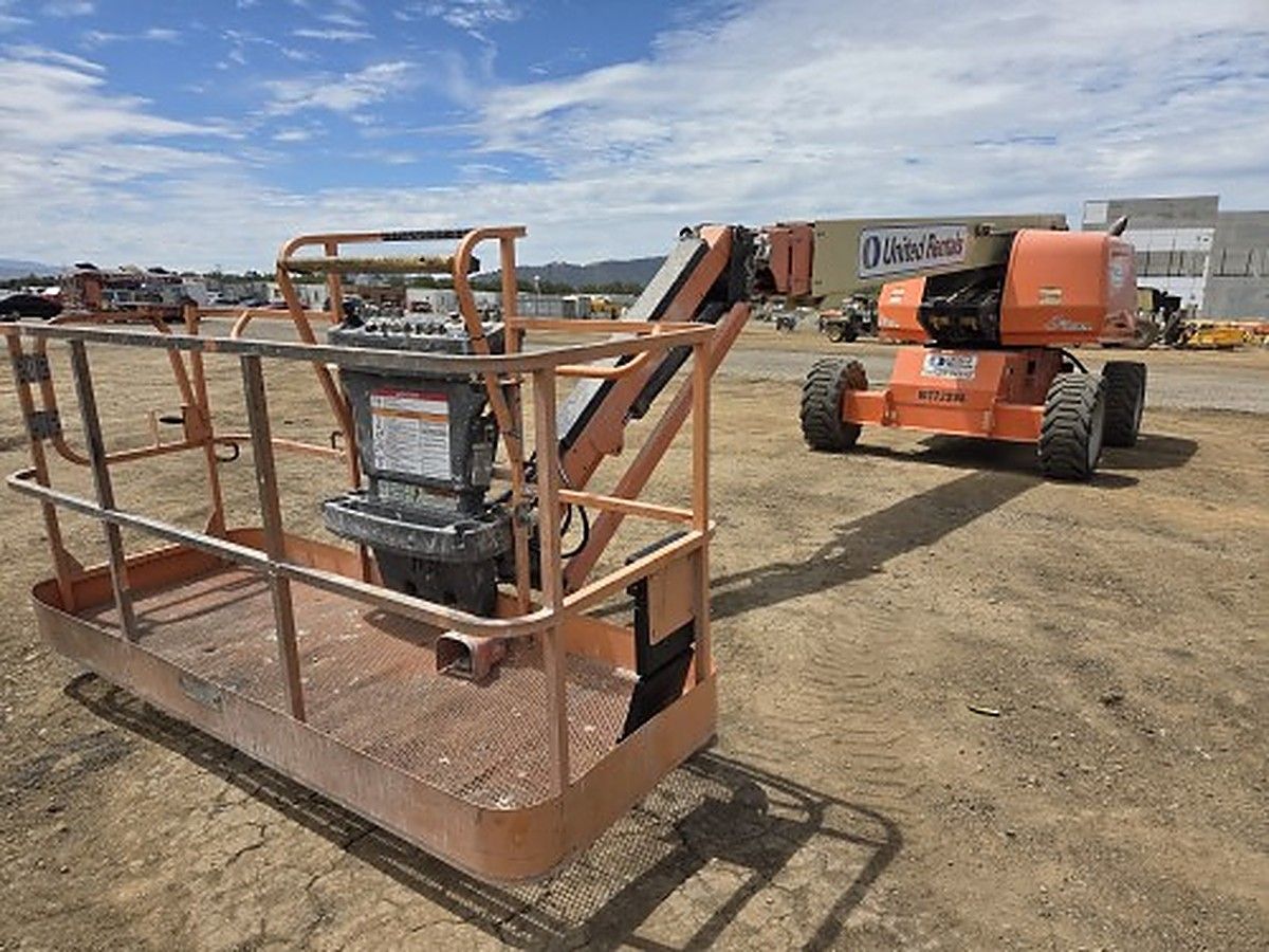 JLG 660SJ photo 4