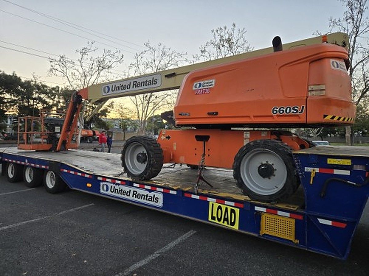 JLG 660SJ photo 2