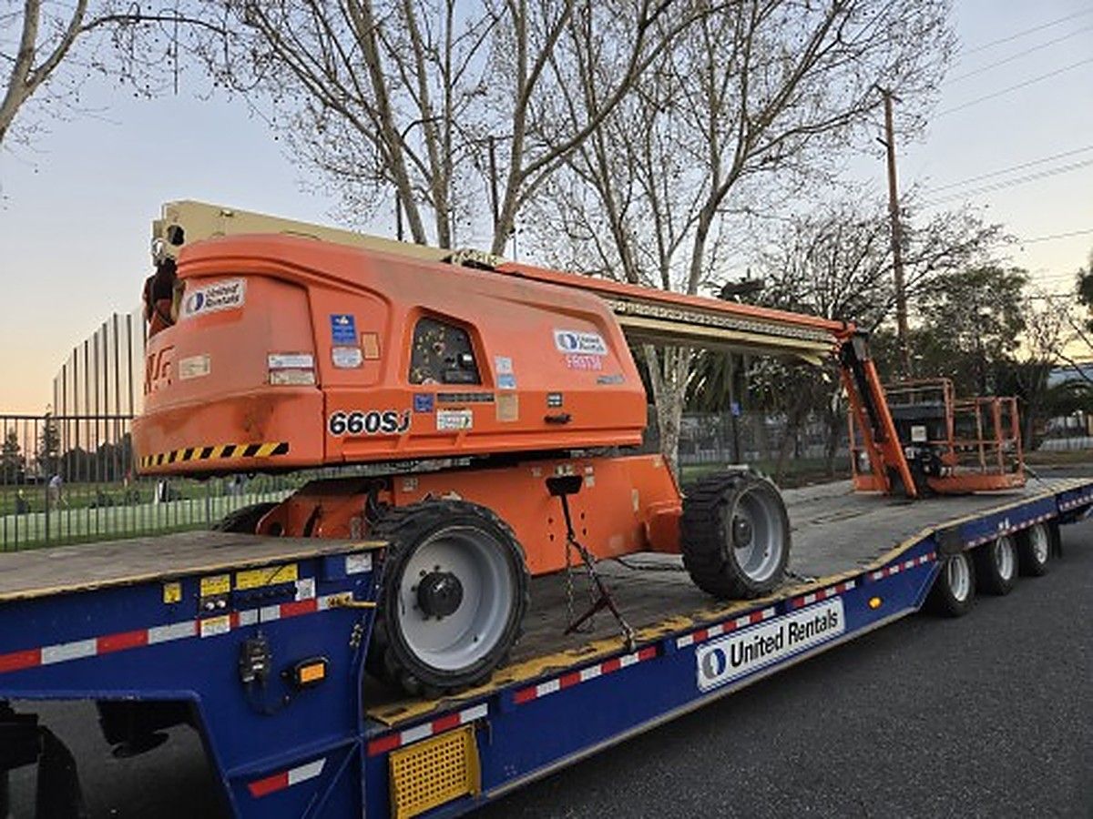 JLG 660SJ photo 3