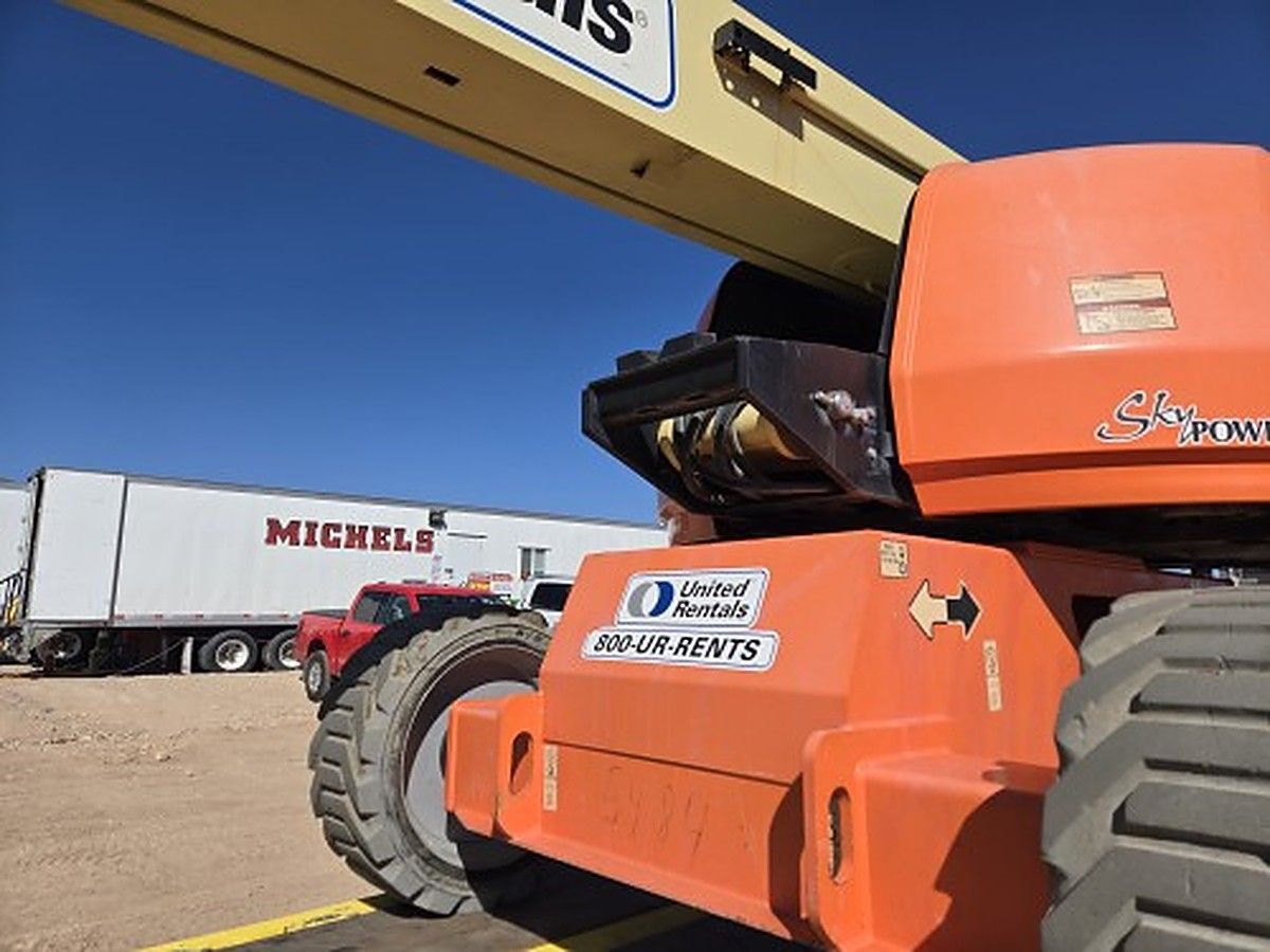 JLG 660SJ photo 3