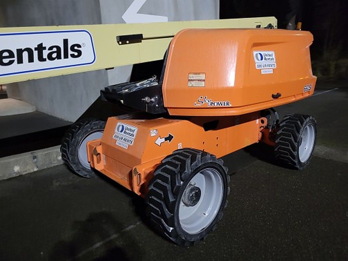 JLG 660SJ photo 2
