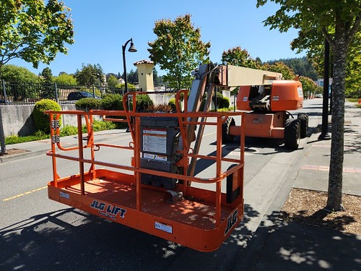 JLG 660SJ photo 6