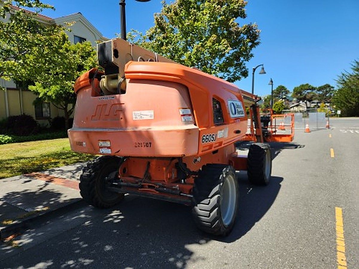 JLG 660SJ photo 9