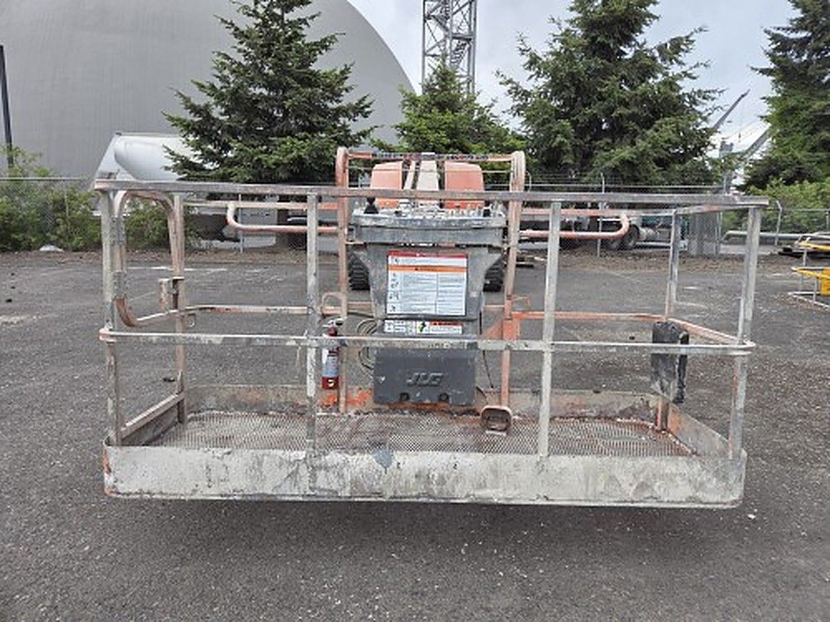 JLG 660SJ photo 12