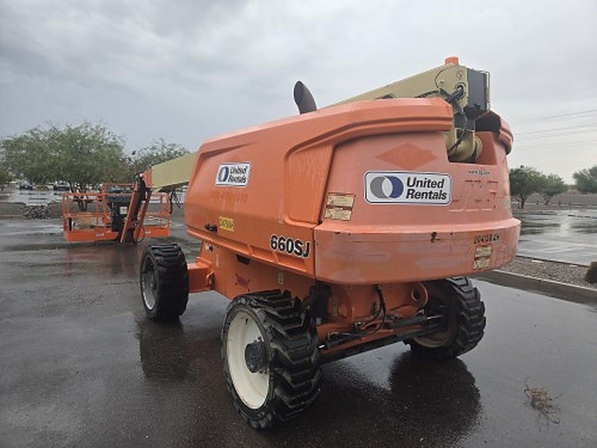 JLG 660SJ photo 2